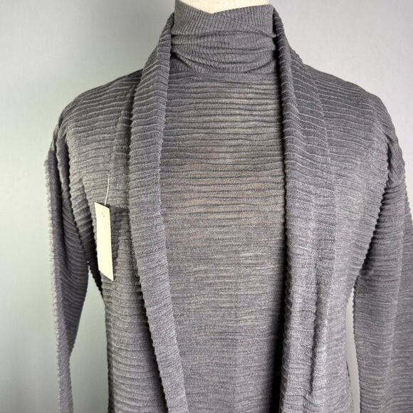 Saks Fifth Avenue NWT VINTAGE Folio Collection Merino Wool Blend Sweater Set - Picture 2 of 15
